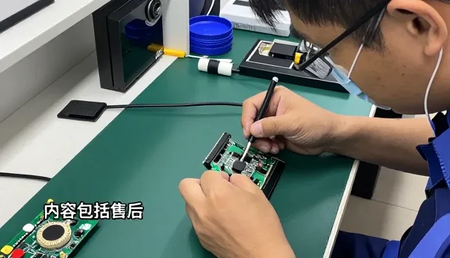 卓越品质选择便携式测温仪的方法